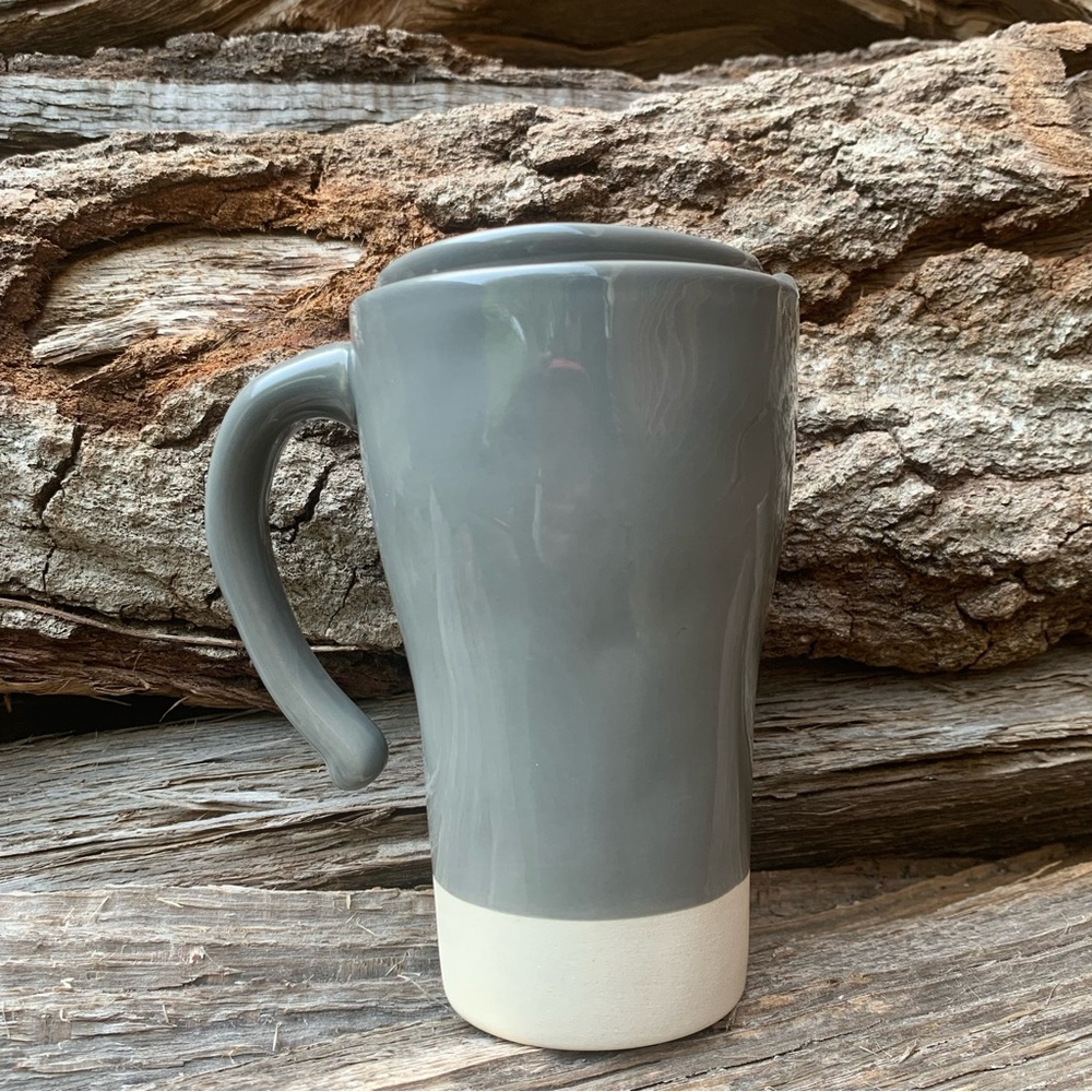 Gray Ceramic 'Cat Mom' Travel Mug w/ Lid | 12 fl oz. - Picture 6 of 7